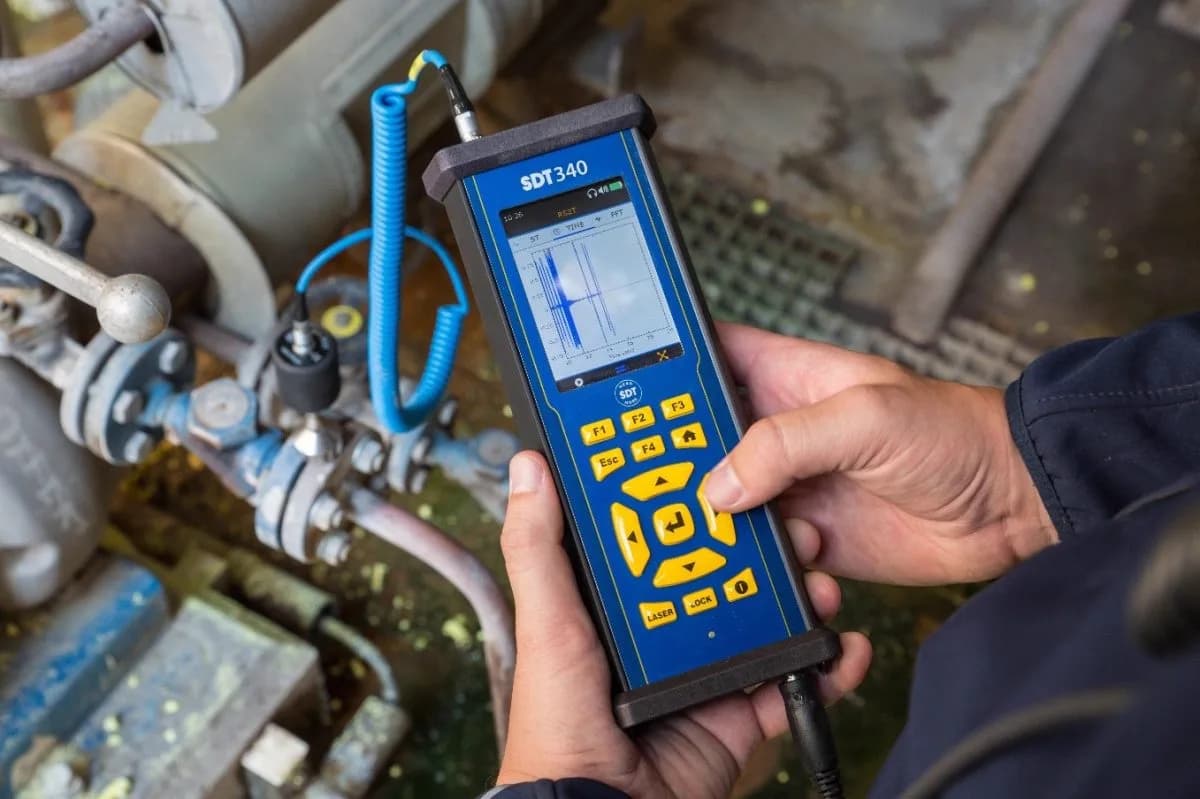 SDT340 LUBExpert в работе на промышленном объекте
