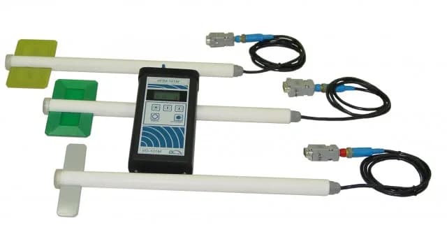 IPM-101M — miniature microprocessor-based field strength meter — НПП «Доза»
